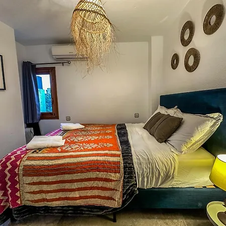 Pisos Baza, Tres Apartmentos En Baza Central Zewnętrze zdjęcie