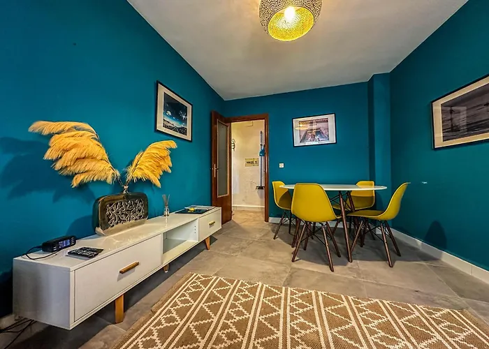 Pisos Baza, Tres Apartmentos En Baza Central
